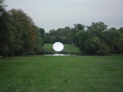 Interacción en 3 versiones. Anish Kapoor, Mitsuo Miura y Javier Velasco