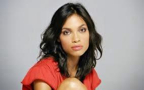 La chica de acción, Rosario Dawson, cumple 36 años