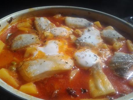 HUEVOS A LA FLAMENCA CON BACALAO ..,.MI VERSIÓN HUEVOS A LA FLAMENCA CON BACALAO ..,.MI VERSIÓN