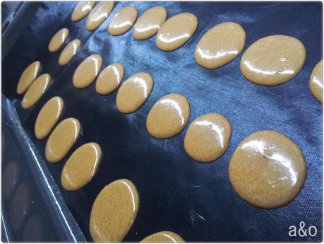 Macarons de chocolate y crema Macarons de chocolate y crema