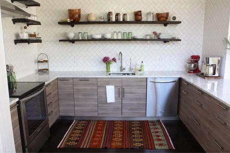 ANTES Y DESPUÉS: DE COCINA ANTICUADA A ACTUAL Y LLENA DE ESTILO ANTES Y DESPUÉS: DE COCINA ANTICUADA A ACTUAL Y LLENA DE ESTILO