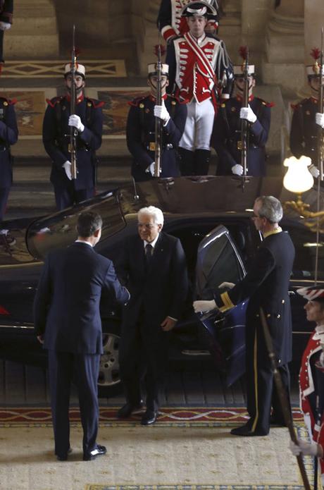 CAMBIOS EN EL CEREMONIAL DE PALACIO