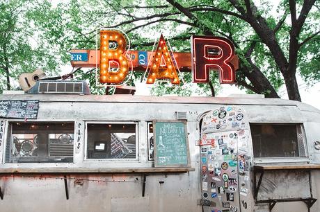 BAR Dalas-Reward_Syle-RSTheCon-Orange_Dress-Collage_Vintage-Isabel_Marant-Flame_Sneakers-Street_Style-22