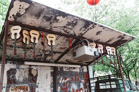 BAR Dalas-Reward_Syle-RSTheCon-Orange_Dress-Collage_Vintage-Isabel_Marant-Flame_Sneakers-Street_Style-14
