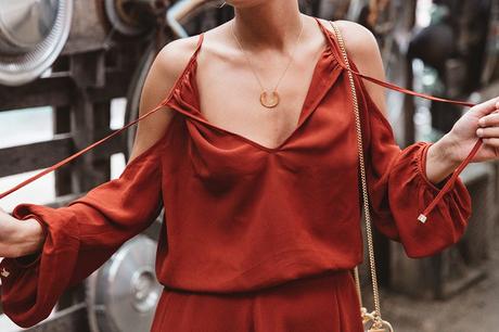 BAR Dalas-Reward_Syle-RSTheCon-Orange_Dress-Collage_Vintage-Isabel_Marant-Flame_Sneakers-Street_Style-54