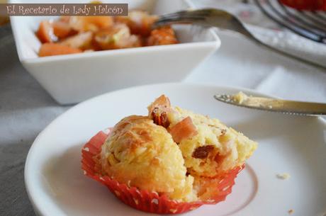 Muffins salados de jamón de york, queso y dátiles Muffins salados de jamón de york, queso y dátiles