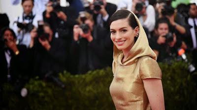 Anne Hathaway protagonizará lo nuevo de Vigalondo