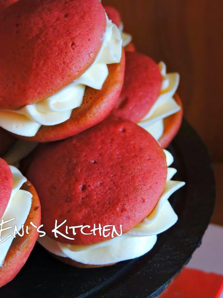 Red Welvet Pies Red Welvet Pies