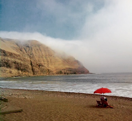 Playa la herradura lima