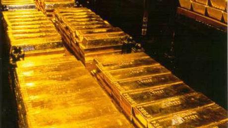 Exsubsecretario del Tesoro de EE.UU.: “No hay más oro en la Reserva Federal”