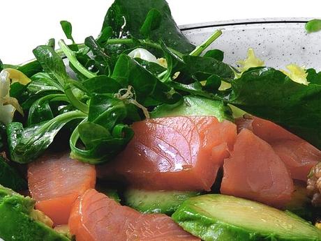 Ensalada de aguacate y salmón ahumado Ensalada de aguacate y salmón ahumado