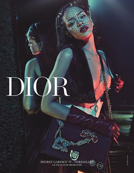 Rihanna luce muy glamurosa para la campaña de 'Secret Garden' de Dior
