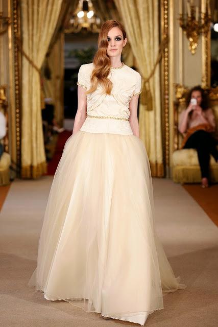 Vestido de novia Rafael Urquizar 2016 - Foto: Atelier Couture Vestido de novia Rafael Urquizar 2016 - Foto: Atelier Couture