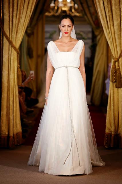 Vestido de novia Paula del Vas Costura Novia 2016 - Foto: Biel Sol Vestido de novia Paula del Vas Costura Novia 2016 - Foto: Biel Sol