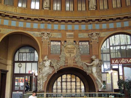 PRAGA ART NOUVEAU PRAGA ART NOUVEAU