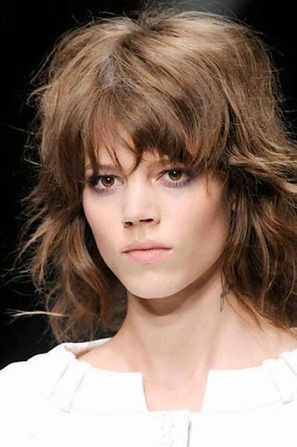 CORTE DE PELO ESTILO SHAG: LA VUELTA DE UN CLÁSICO CORTE DE PELO ESTILO SHAG: LA VUELTA DE UN CLÁSICO