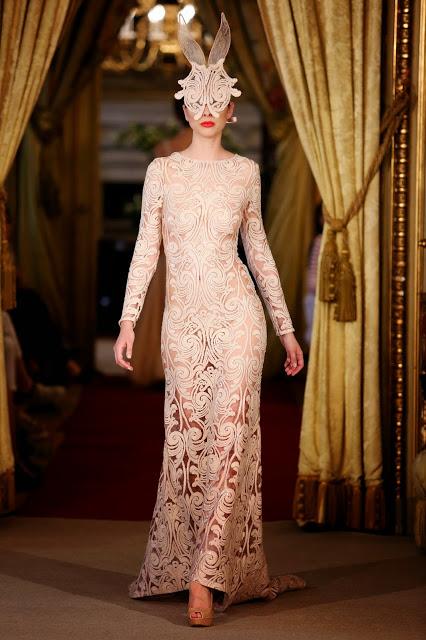 Vestido de fiesta de Santos Costura 2016 - Foto: Biel Sol Vestido de fiesta de Santos Costura 2016 - Foto: Biel Sol