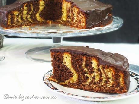 Bizcocho zebra de vainilla y chocolate Bizcocho zebra de vainilla y chocolate