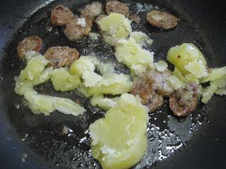 PATATAS CON DOS SABORES Y CRUJIENTES PATATAS CON DOS SABORES Y CRUJIENTES