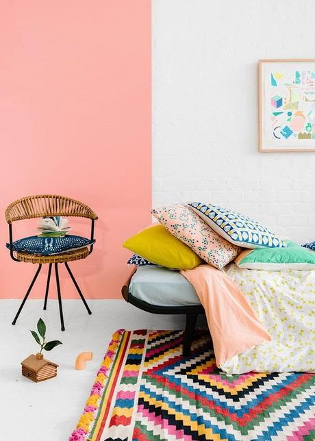 Cómo vestir tu camas esta temporada? Mix de colores y estampados