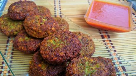 Fritos de lentejas con salsa barbacoa Fritos de lentejas con salsa barbacoa