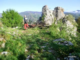 Las Viñas-Pando-Alto el Vildéu-Corés-Perlunes-Gúa-Pola de Somiedo