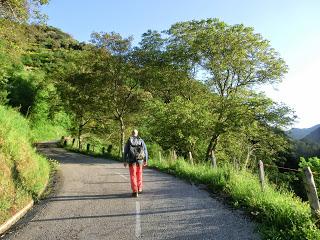 Las Viñas-Pando-Alto el Vildéu-Corés-Perlunes-Gúa-Pola de Somiedo