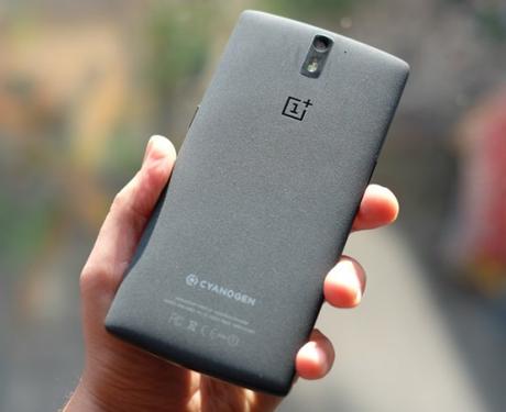 oneplus-back