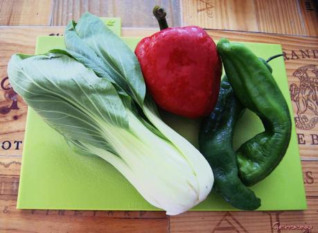 Pollo con piña en salsa agridulce Pollo con piña en salsa agridulce