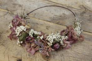colores-de-boda-corona-flores-novias-boho-sweetboheme-2 Tendencia 2015: coronas de flores. SweetBohème