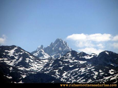 Ruta Ardisana, pico Hibeo: Vista del Torrecerredo
