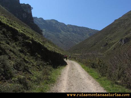 Ruta Ardisana, pico Hibeo: Camino al Hibeo