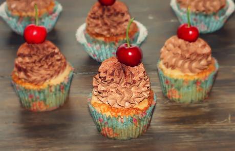 CUPCAKES DE NUTELLA CUPCAKES DE NUTELLA