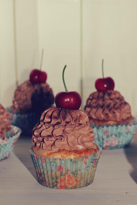 CUPCAKES DE NUTELLA CUPCAKES DE NUTELLA