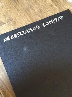 Necesitamos comprar Necesitamos comprar