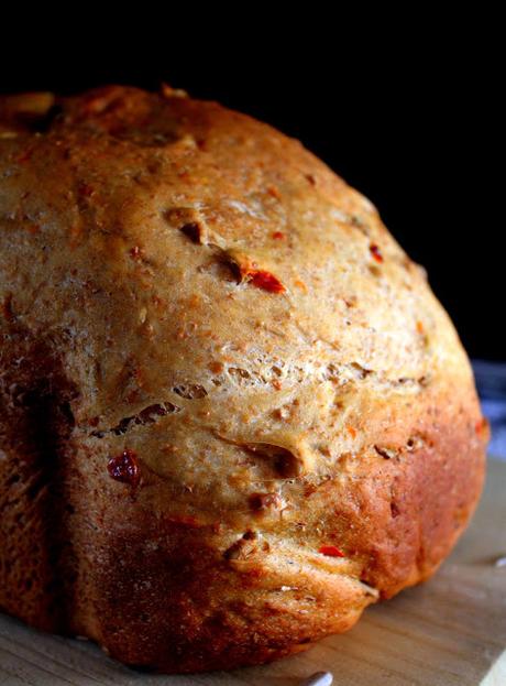 Pan de tomate y pipas de girasol