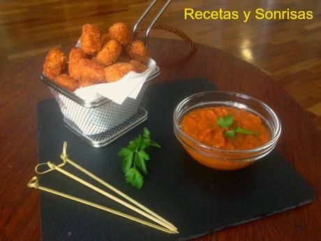 CHEESE POPS CON SALSA DE TOMATES SECOS