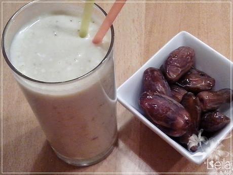 Batido de aguacate y datiles Batido de aguacate y datiles