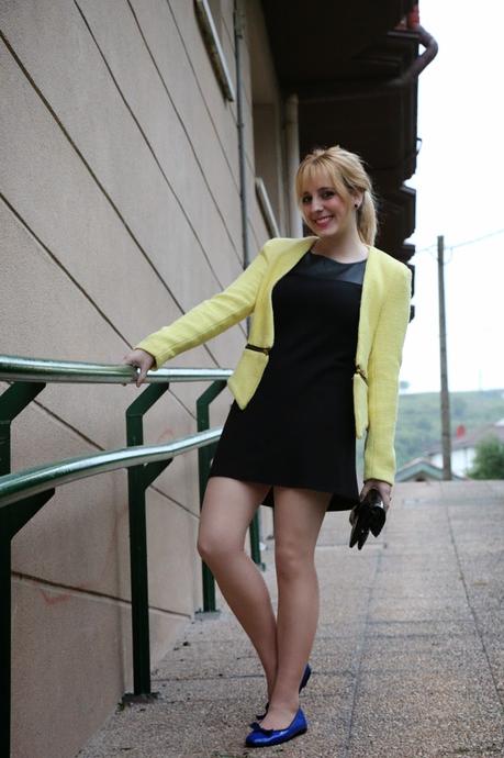 Un toque de amarillo Un toque de amarillo