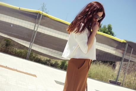 Pantalón estilo palazzo Pantalón estilo palazzo