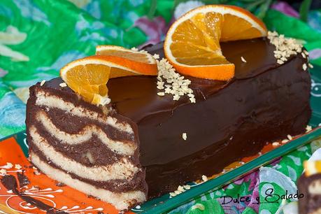 Pastel de Trufa de Chocolate y Avellanas con Naranja Confitada