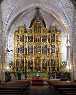 Imagen del mes: retablo mayor de la Iglesia de la Asunción, de Arroyo de la Luz Imagen del mes: retablo mayor de la Iglesia de la Asunción, de Arroyo de la Luz