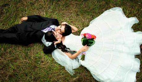 ¿Cómo hacer fotos de bodas originales y divertidas? ¿Cómo hacer fotos de bodas originales y divertidas?