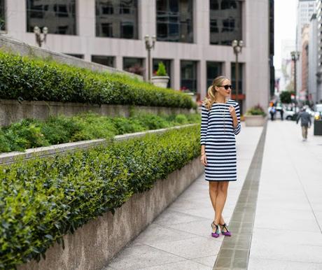 STREET STYLE INSPIRATION ; NAVY STRIPES.-