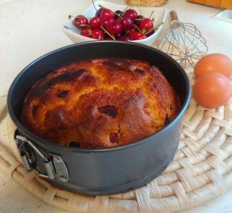 Receta de bizcocho con cerezas