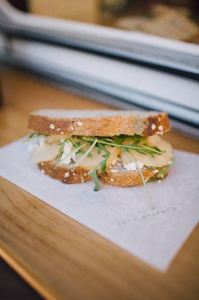 Haz de tu boda una foodtruck wedding! sandwich caravan made www.bodasdecuento.com