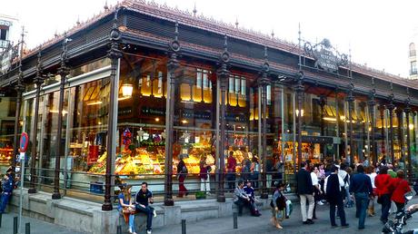 Cosas que tienes que hacer si visitas Madrid, por @GoEuro GoEuro - que ver en Madrid - Mercado san miguel