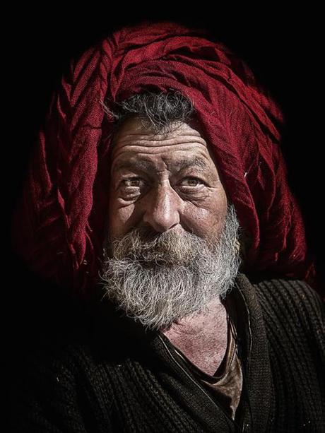 Photosatriani of the Month (PoM) – Mayo 2015 2-Massimiliano o MASSIMO Della Latta-Ritratto-Gabbia