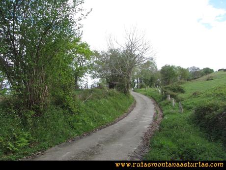 Ruta Torazo, Pico Incos: Carretera de El Sierro