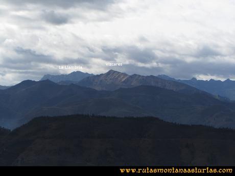 Ruta Torazo, Pico Incos: Indice Vista del Vízcares y la Llambria desde el Incos